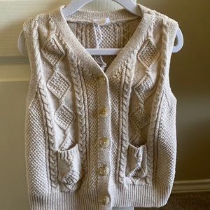 Classic knitted vest 3t and 5T Jamie Kay